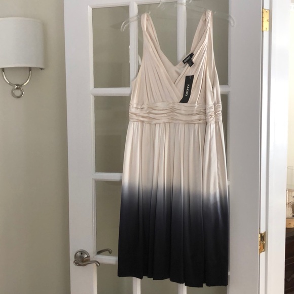 Dkny Dresses & Skirts - DKNy Silk Ivory Ombré Dip Dress size 12